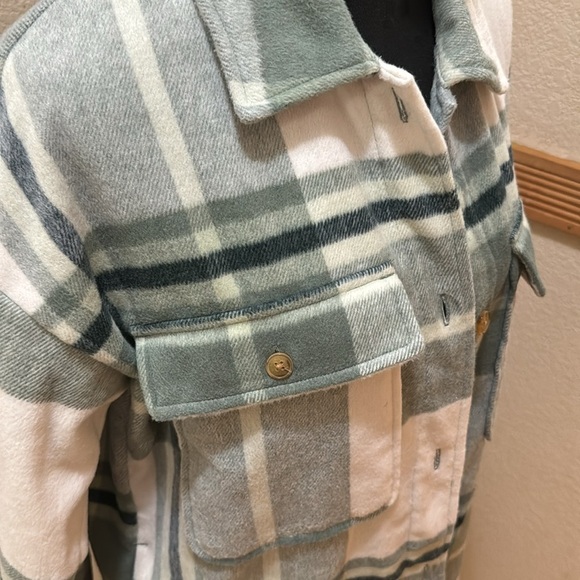 Banana Republic Sage Green and white plaid size S coat!! - Picture 2 of 10